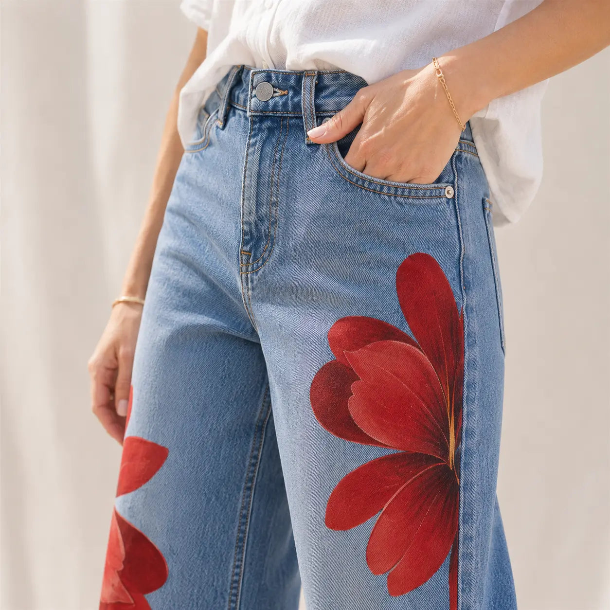 Seapoom Women’s Floral Print Cropped Wide Leg Jeans